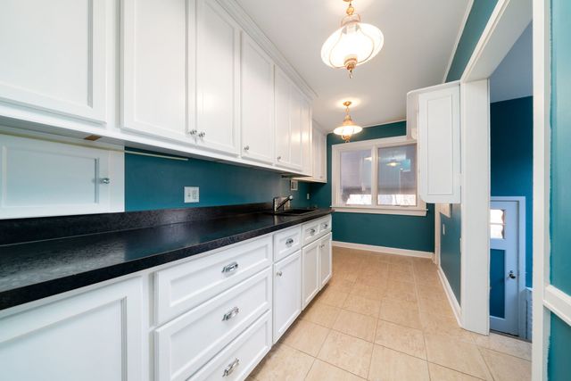 959 N River Road, Oregon, IL 61061