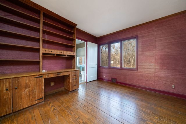 959 N River Road, Oregon, IL 61061