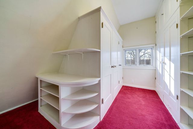 959 N River Road, Oregon, IL 61061