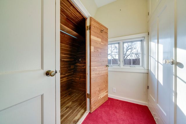 959 N River Road, Oregon, IL 61061