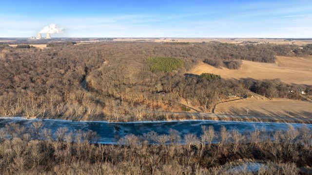 959 N River Road, Oregon, IL 61061