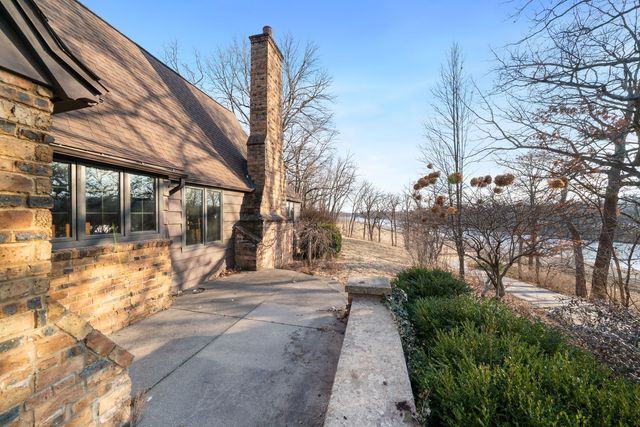 959 N River Road, Oregon, IL 61061