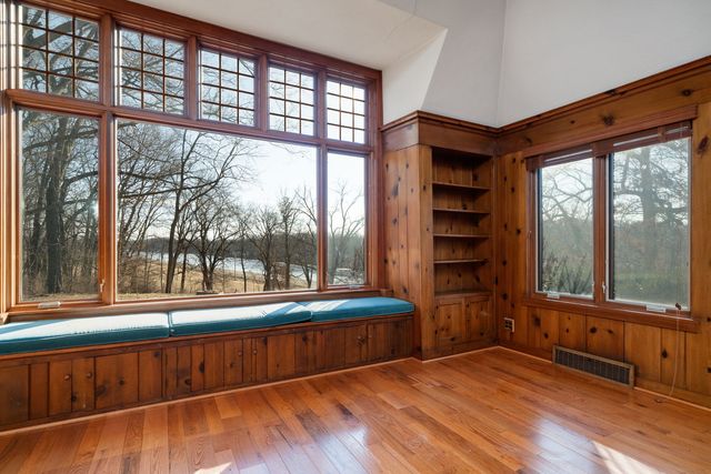 959 N River Road, Oregon, IL 61061