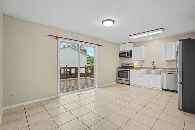 5703 N Linwood Avenue 0, Davenport, IA 52806