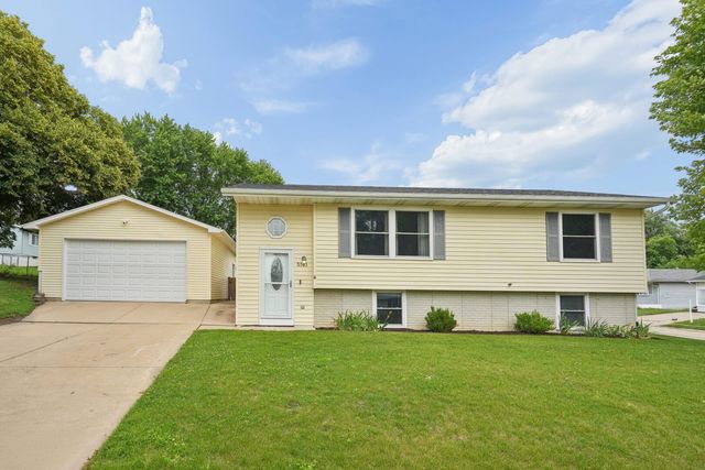 5703 N Linwood Avenue 0, Davenport, IA 52806
