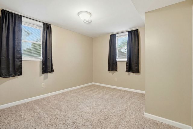 5703 N Linwood Avenue 0, Davenport, IA 52806