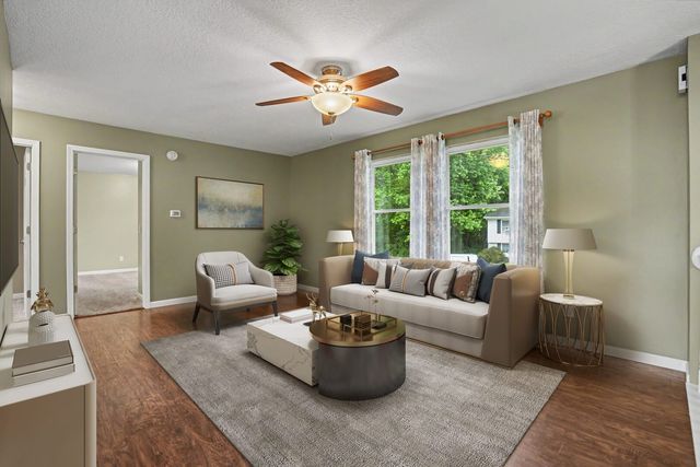 5703 N Linwood Avenue 0, Davenport, IA 52806