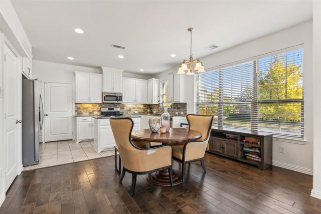 4201 Cascade Sky Drive, Arlington, TX 76005