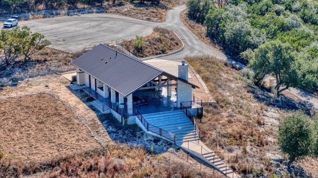 1671 Noble TRL, Canyon Lake, TX 78133