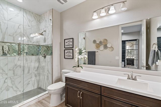 7540 W SUPERIOR Avenue, Phoenix, AZ 85043