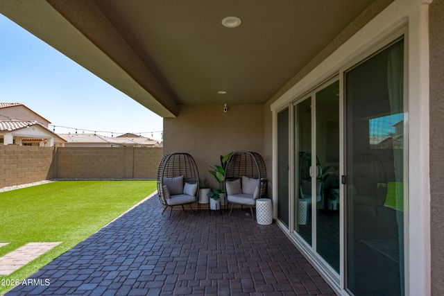 7540 W SUPERIOR Avenue, Phoenix, AZ 85043