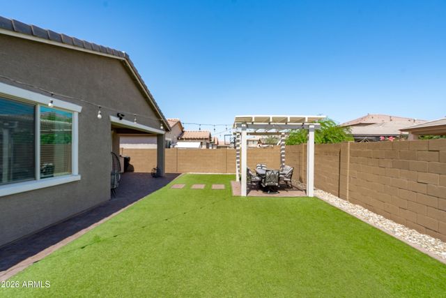 7540 W SUPERIOR Avenue, Phoenix, AZ 85043