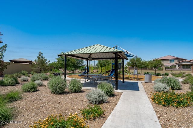 7540 W SUPERIOR Avenue, Phoenix, AZ 85043