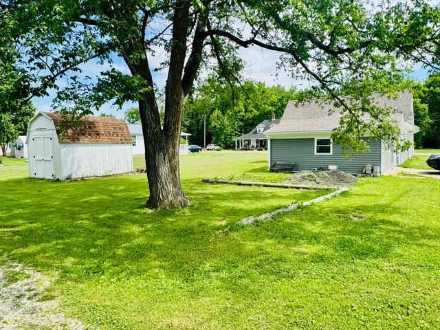 4810 W State Road 58, Freetown, IN 47235