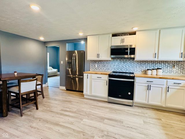 4810 W State Road 58, Freetown, IN 47235
