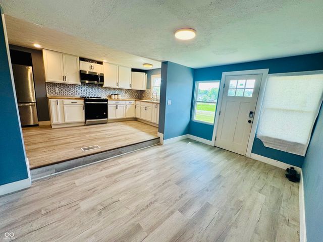 4810 W State Road 58, Freetown, IN 47235