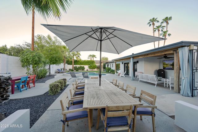 3802 E HEATHERBRAE Drive, Phoenix, AZ 85018