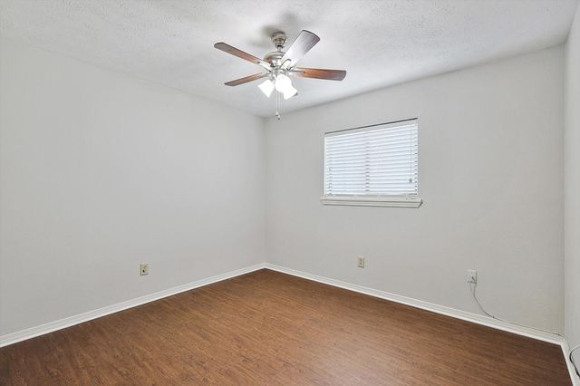 804 Forest Glen Drive, Bedford, TX 76021
