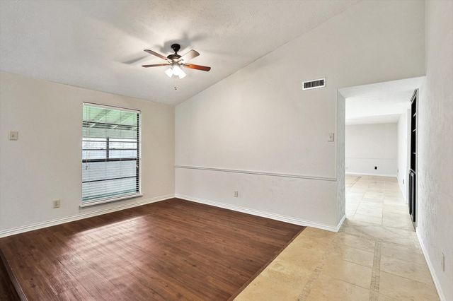 804 Forest Glen Drive, Bedford, TX 76021