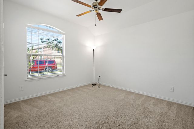 14620 Little Water Drive, Haslet, TX 76052