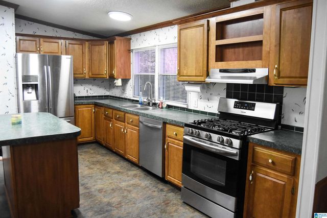 841 GRANT TOWN ROAD, Munford, AL 36268