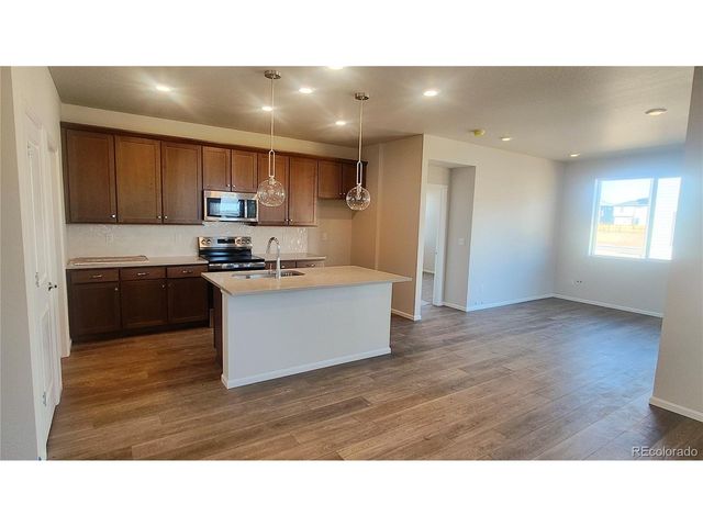 6053 Idlewild Pl, Brighton, CO 80601