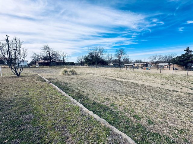 103 GETTYSBURG, Comanche, TX 76442