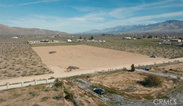 3 Manzana Drive, Apple Valley, CA 92308