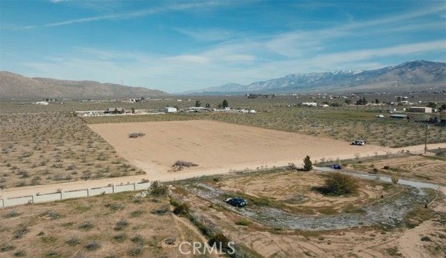 3 Manzana Drive, Apple Valley, CA 92308