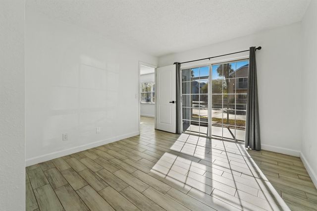 1625 SE Green Acres Circle 102, Port St. Lucie, FL 34952