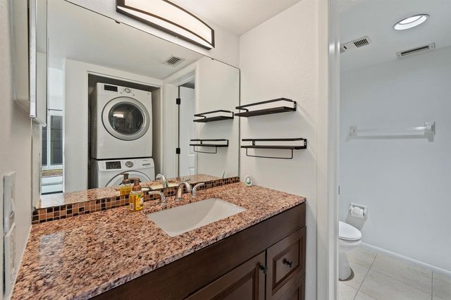 1625 SE Green Acres Circle 102, Port St. Lucie, FL 34952