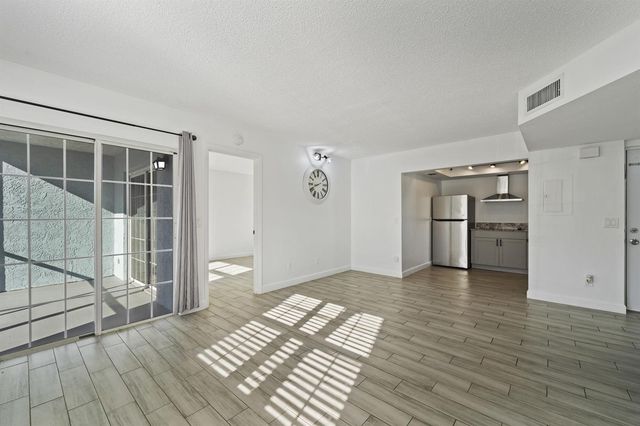 1625 SE Green Acres Circle 102, Port St. Lucie, FL 34952