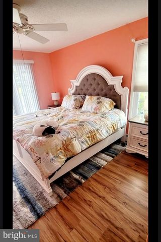 77 WINDJAMMER CT, Bayville, NJ 08721