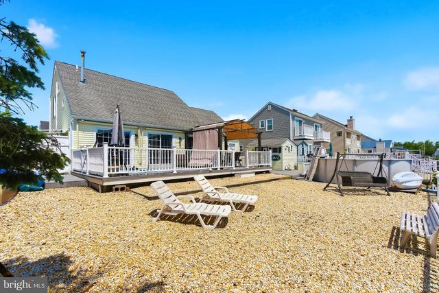 77 WINDJAMMER CT, Bayville, NJ 08721