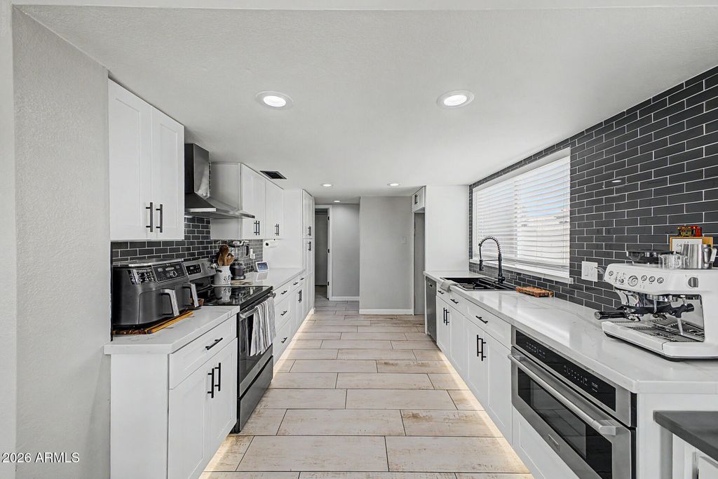 19642 N 50TH Drive, Glendale, AZ 85308 — photo 4