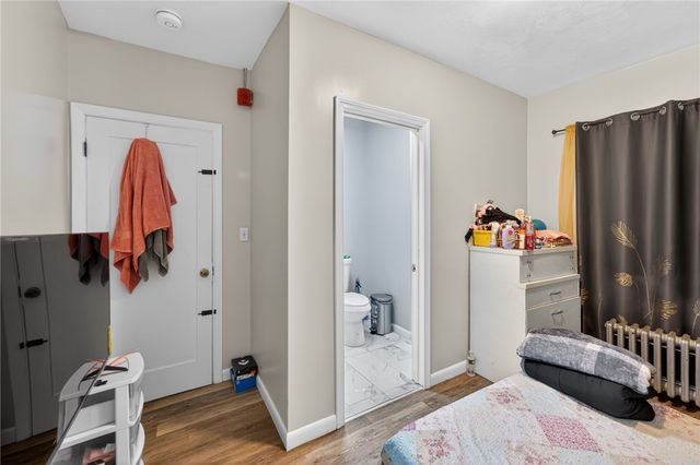 556 Admiral Street, Providence, RI 02908