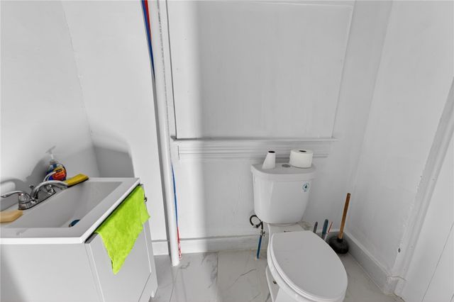 556 Admiral Street, Providence, RI 02908