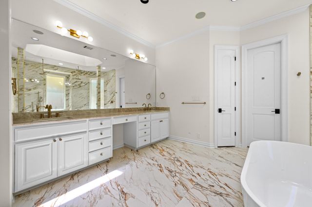 8513 Chalk Knoll DR, Austin, TX 78735