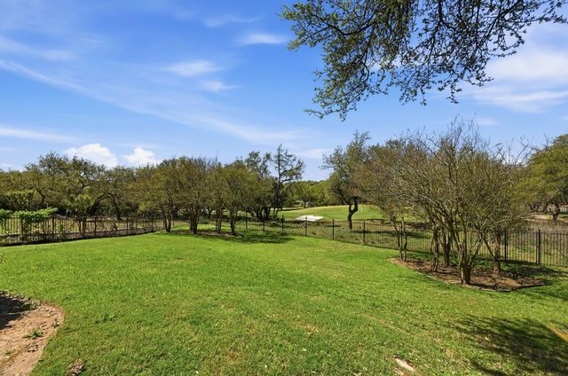 8513 Chalk Knoll DR, Austin, TX 78735