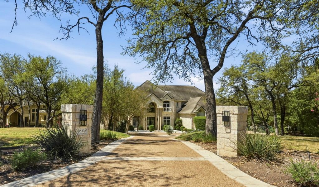 8513 Chalk Knoll DR, Austin, TX 78735