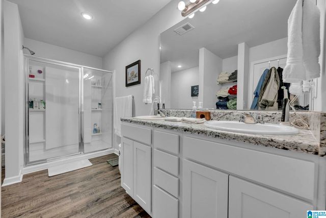 8661 MOHRING PLACE, Leeds, AL 35094