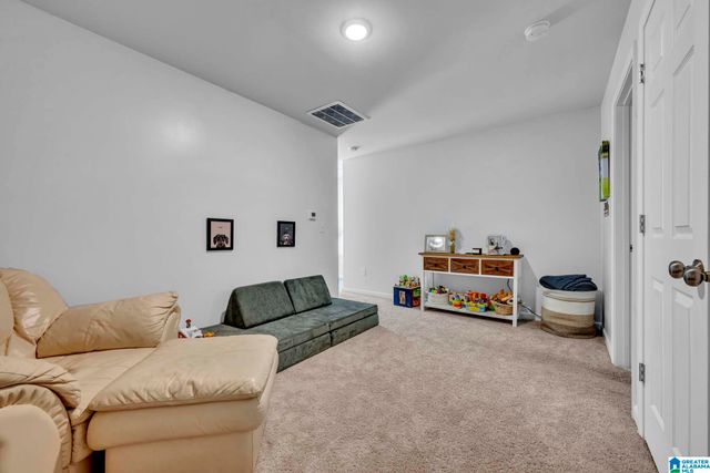 8661 MOHRING PLACE, Leeds, AL 35094