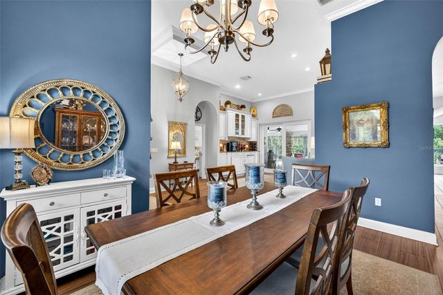 3904 S NINE DRIVE, Valrico, FL 33596