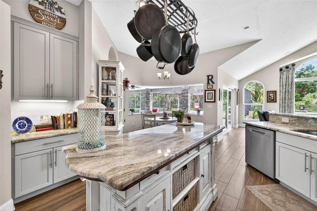 3904 S NINE DRIVE, Valrico, FL 33596