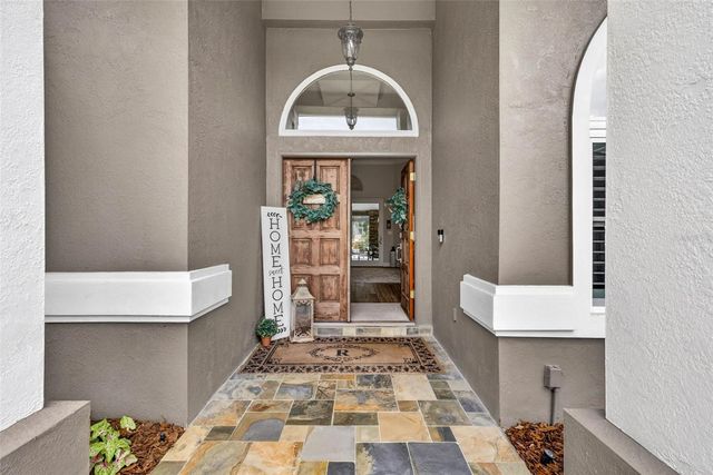 3904 S NINE DRIVE, Valrico, FL 33596