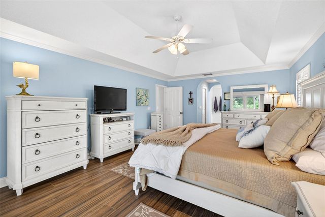 3904 S NINE DRIVE, Valrico, FL 33596
