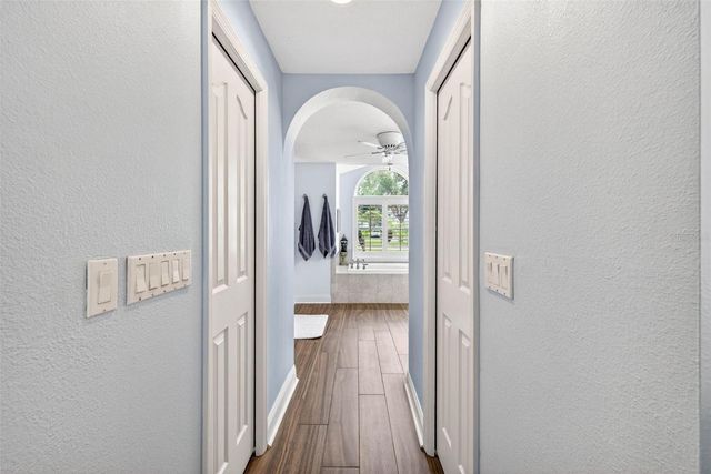3904 S NINE DRIVE, Valrico, FL 33596