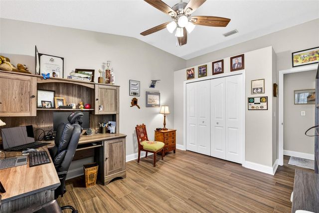 3904 S NINE DRIVE, Valrico, FL 33596