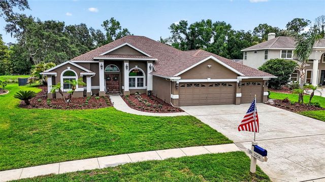 3904 S NINE DRIVE, Valrico, FL 33596