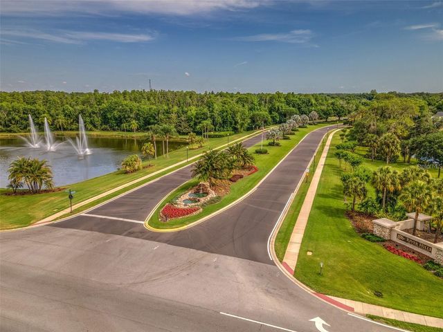 3904 S NINE DRIVE, Valrico, FL 33596